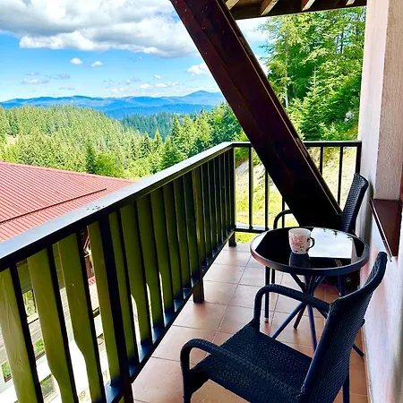 Mountain View, Grand Monastery Pamporovo, Location Pamporowo
